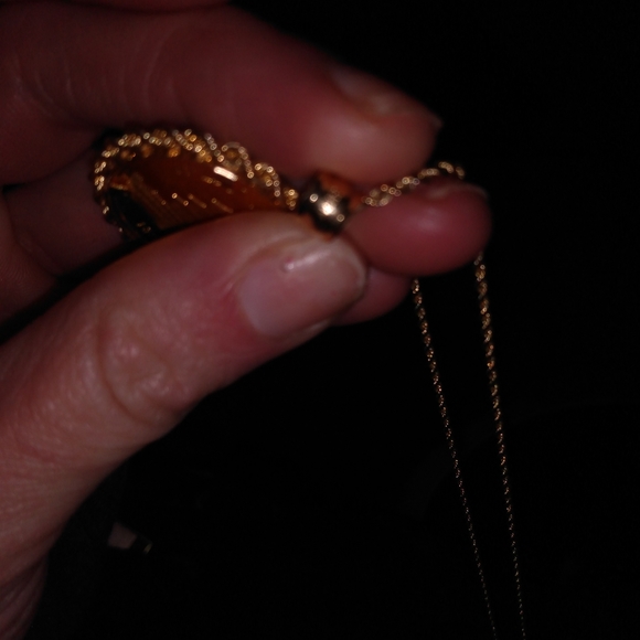 Selling my old jewelry taking offers - Picture 5 of 16